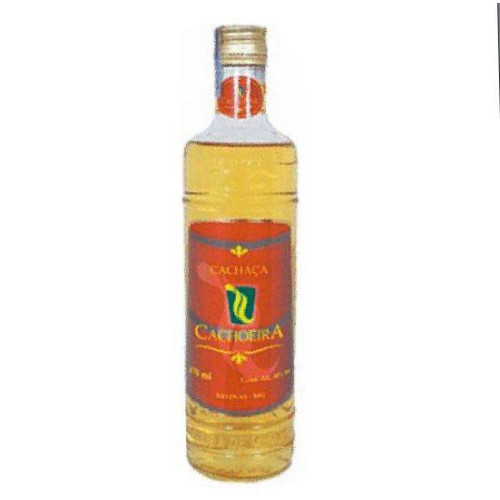 Cachaça Cachoeira, Dourada,  Envelhecida 3 anos em Barricas de Bálsamo, 670 ml, 48%