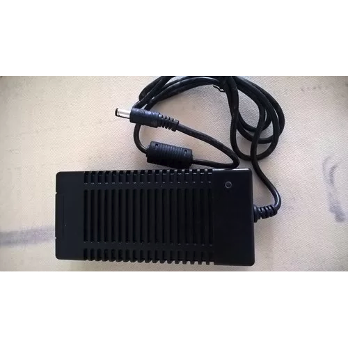 <p
align='center'>Fonte De Alimentação LP-1260</p>